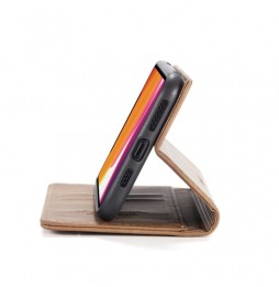 Coque en cuir avec fentes pour cartes pour iPhone 11 Pro Max CaseMe (Marron) à €15.95