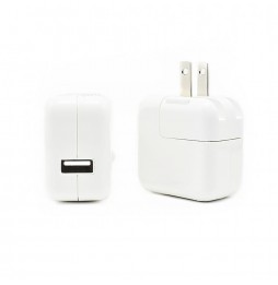 12W USB oplader voor iPad, iPhone, iPod (US) voor 14,95 €